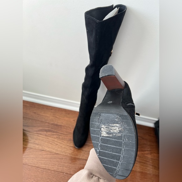 Over the knee boots in black suede - Picture 2 of 9